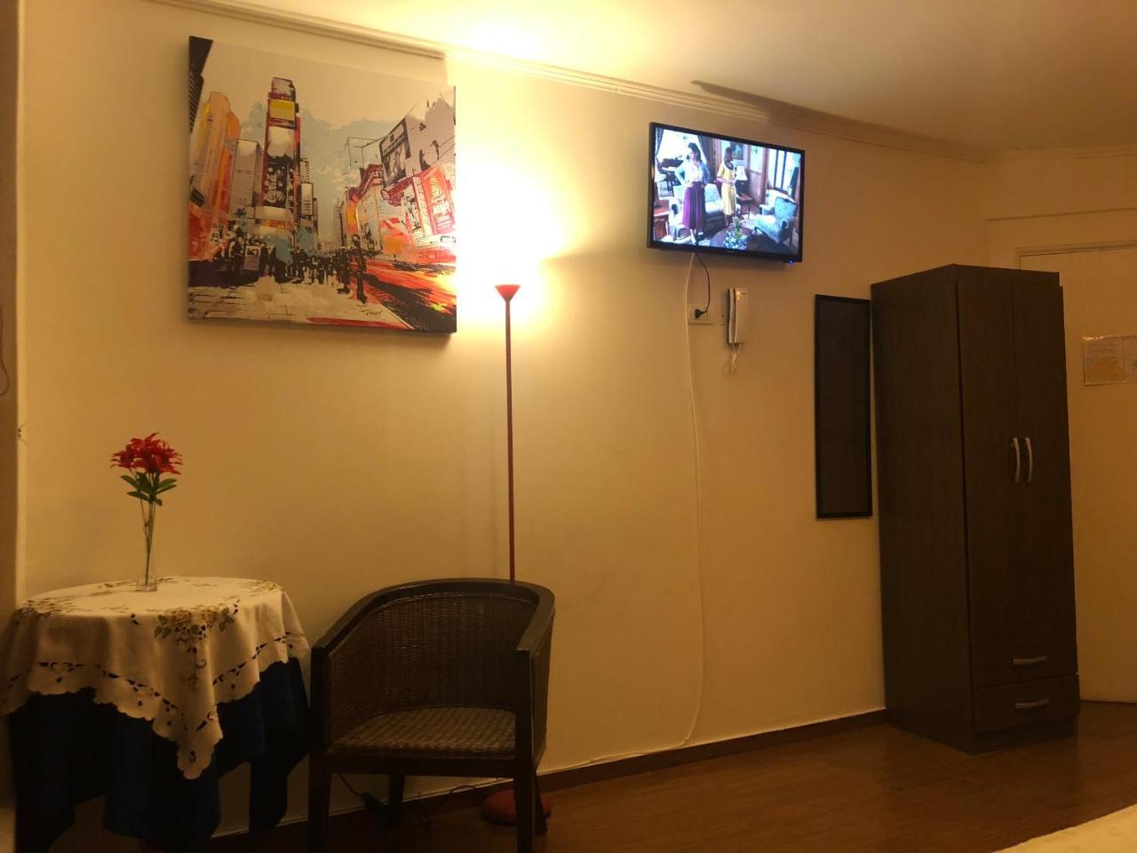 Hostal Lacroix Він'я-дель-Мар Екстер'єр фото